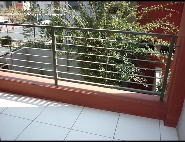 1 BEDROOM APARTMENT FOR SALE IN BARBEQUE DOWNS